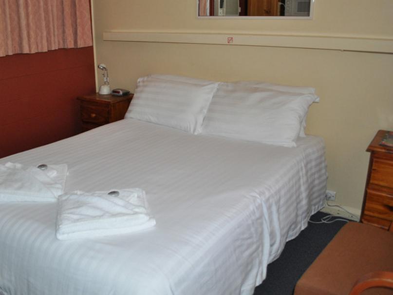 Red Cedar Motel Muswellbrook Dış mekan fotoğraf